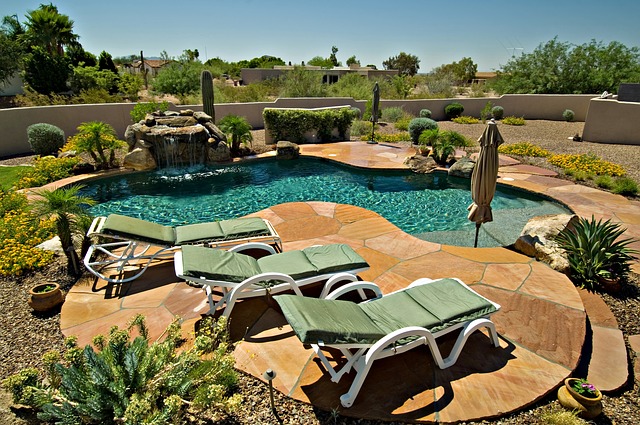 Clean blue swimming pool in Phoenix, AZ