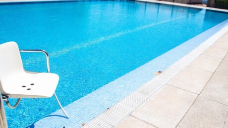 Pool accessibility chair for people with reduced mobility