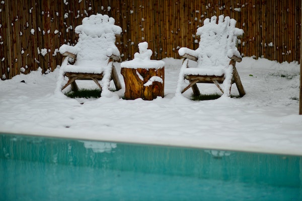 Swimming pool in the snow