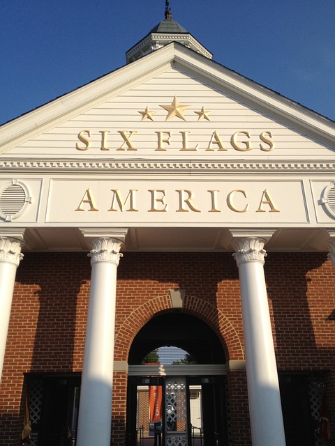 Six Flags America entrance building