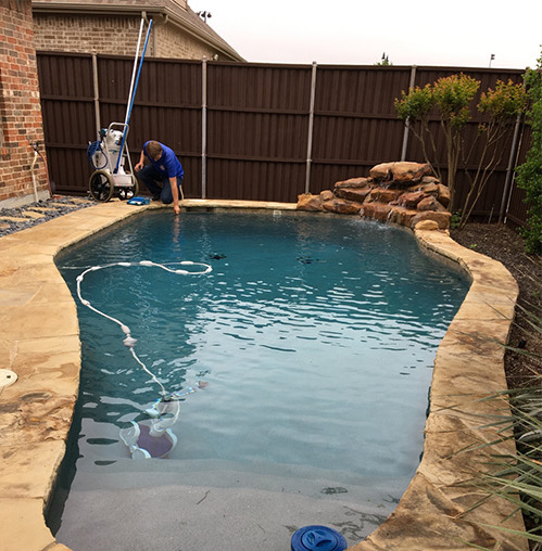 Pool Scouts tech testing source water in Texas