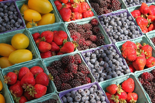 Farmers Market Berries Being Sold